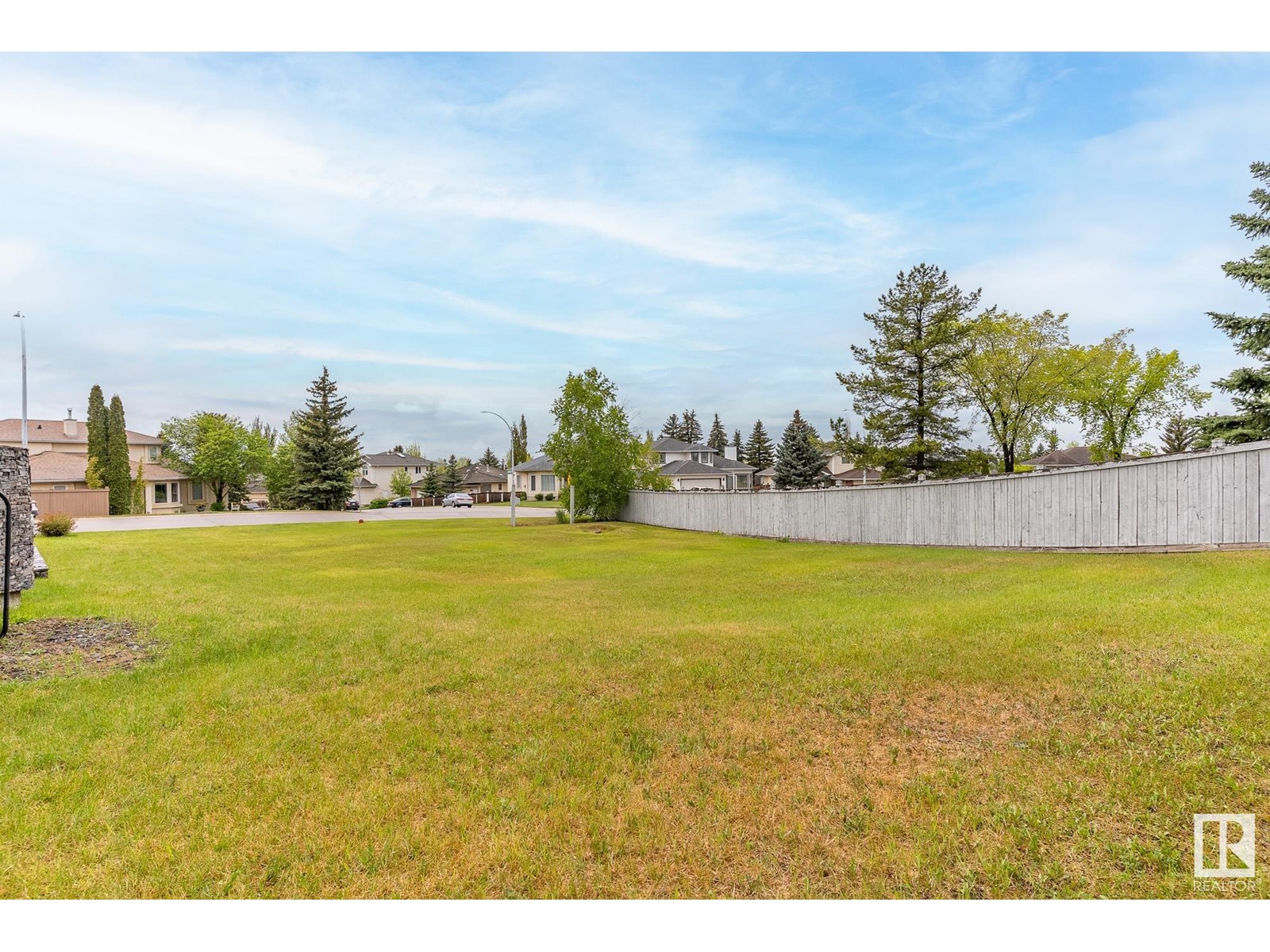 331 Reeves Wy Nw, Edmonton, Alberta  T6R 2B9 - Photo 5 - E4438281