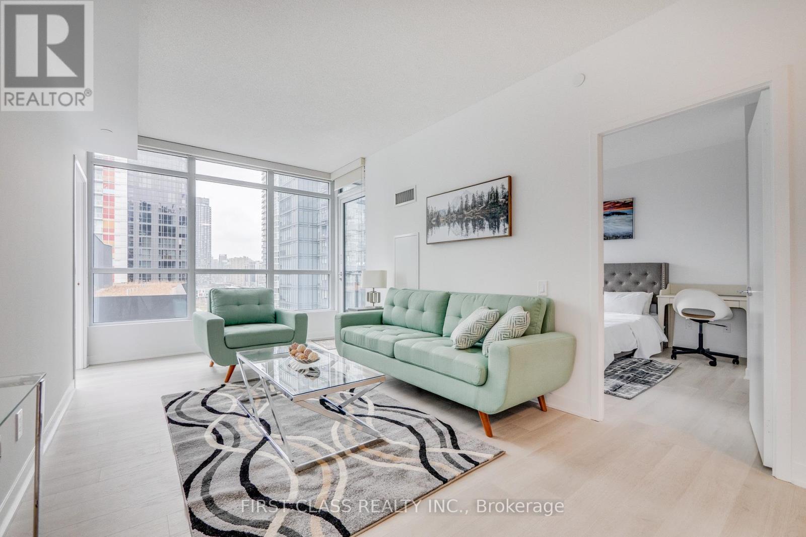 1106 - 80 Queens Wharf Road, Toronto (Waterfront Communities), Ontario  M5V 0J3 - Photo 17 - C12170622