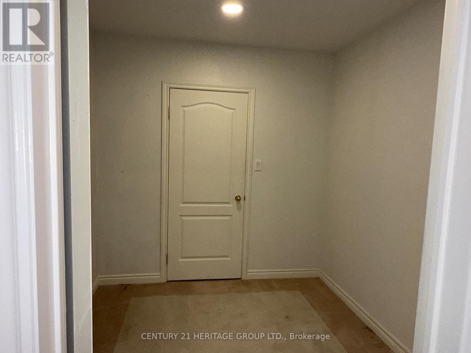 Bsmt - 288 Dunview Avenue, Toronto, Ontario  M2N 4J5 - Photo 2 - C12170652