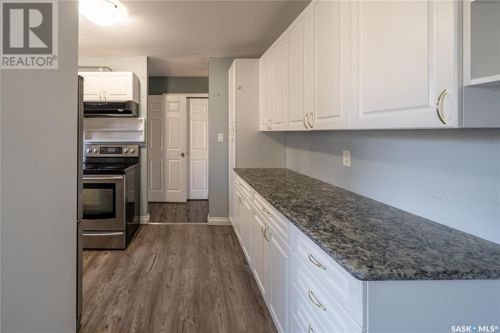 647 Sangster Boulevard, Regina, Saskatchewan  S4R 7N5 - Photo 5 - SK006956