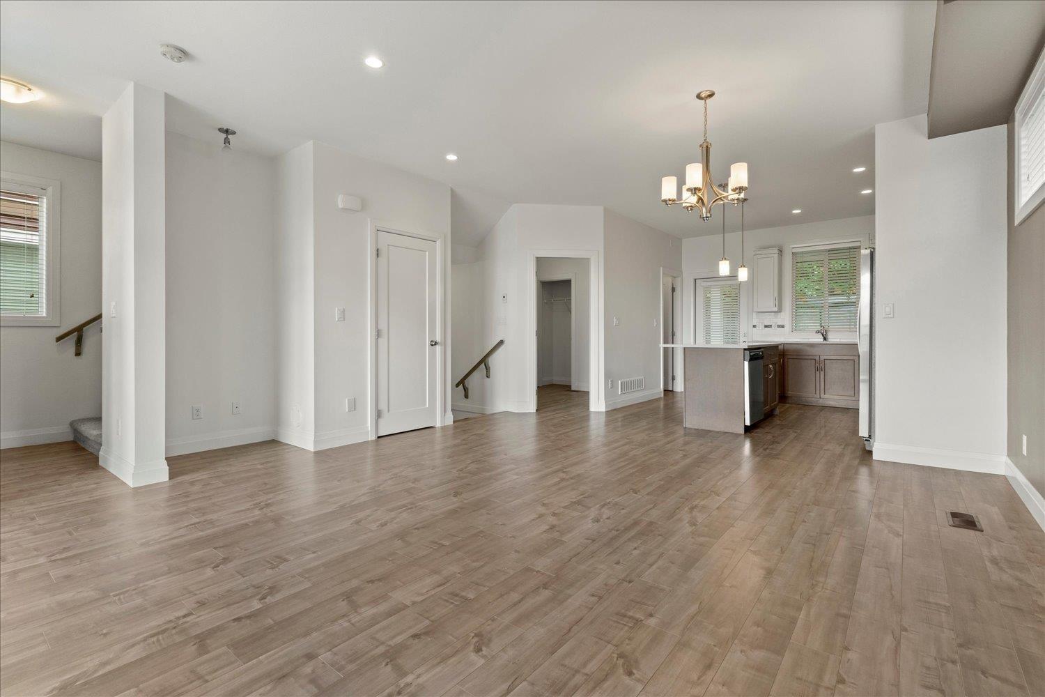 47196 Skyline Drive, Promontory, Chilliwack, British Columbia  V2R 0R4 - Photo 12 - R3006514