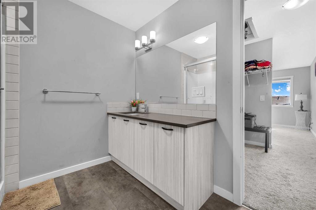 82 Saddlestone Drive Ne, Calgary, Alberta  T3J 0W4 - Photo 32 - A2210982