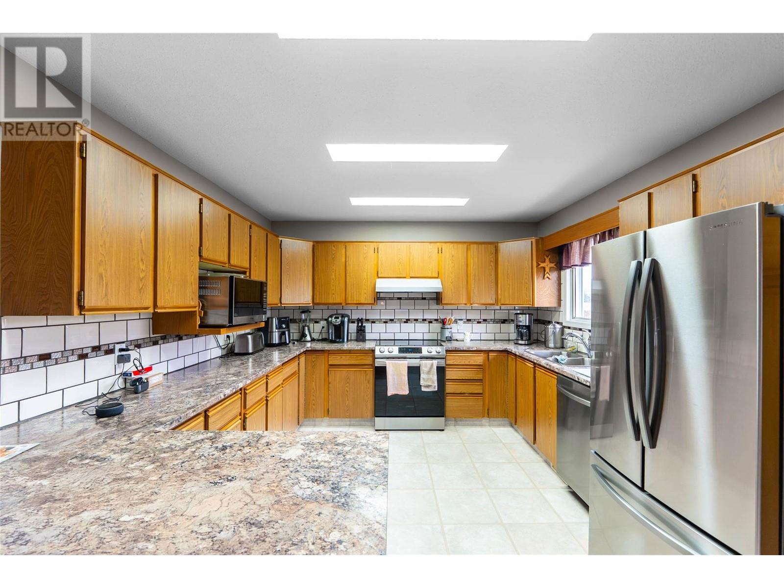 210 Felix Road, Kelowna, British Columbia  V1X 7C9 - Photo 14 - 10340254