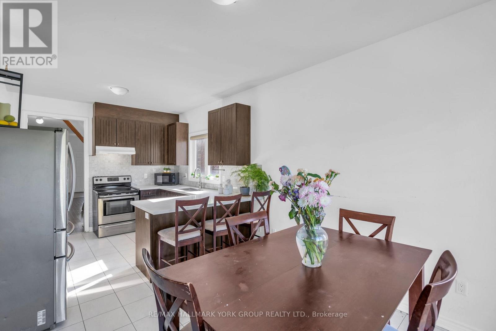 120 Terry Clayton Avenue, Brock, Ontario  L0K 1A0 - Photo 10 - N12170628