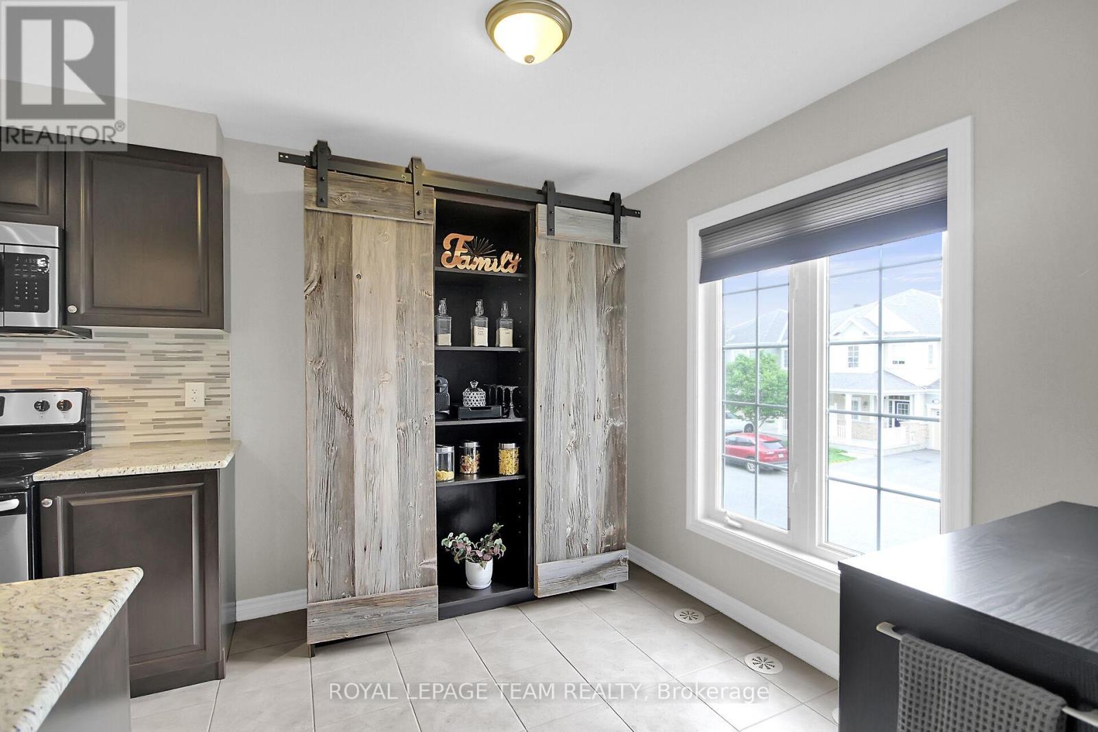 455 Meadowhawk Crescent, Ottawa, Ontario  K2J 5W8 - Photo 22 - X12169386