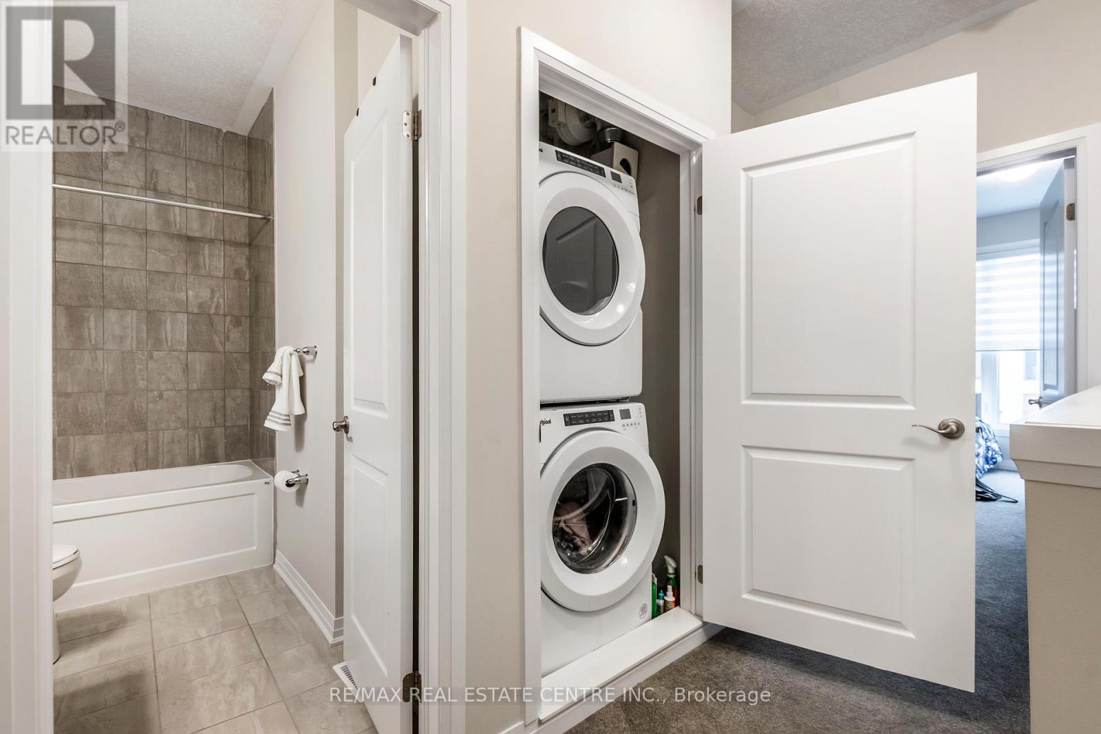 95 - 25 Isherwood Avenue, Cambridge, Ontario  N1R 1B6 - Photo 31 - X12167886