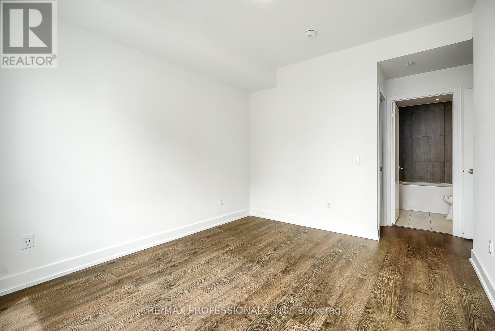4332 - 5 Mabelle Avenue, Toronto, Ontario  M9A 0C8 - Photo 6 - W12170617