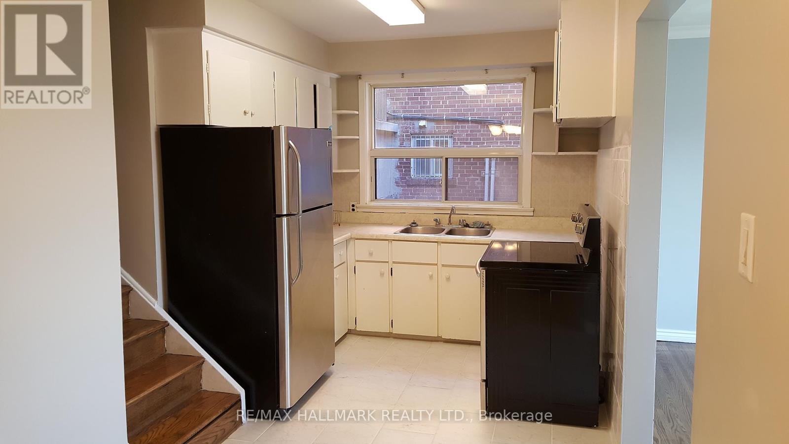 Property at 1268 DAVENPORT ROAD image 4