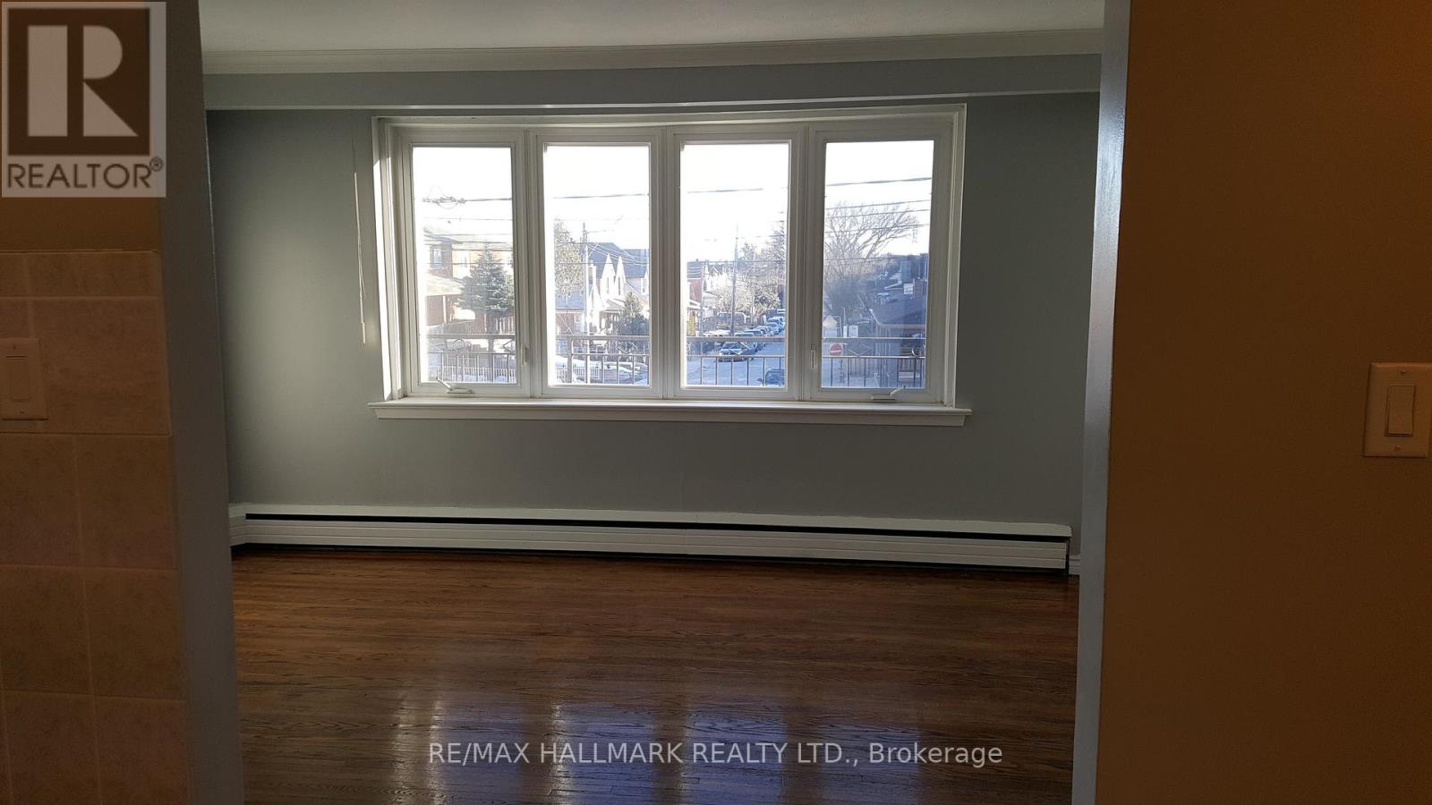 1268 Davenport Road, Toronto, Ontario  M6H 2G9 - Photo 5 - W12170651