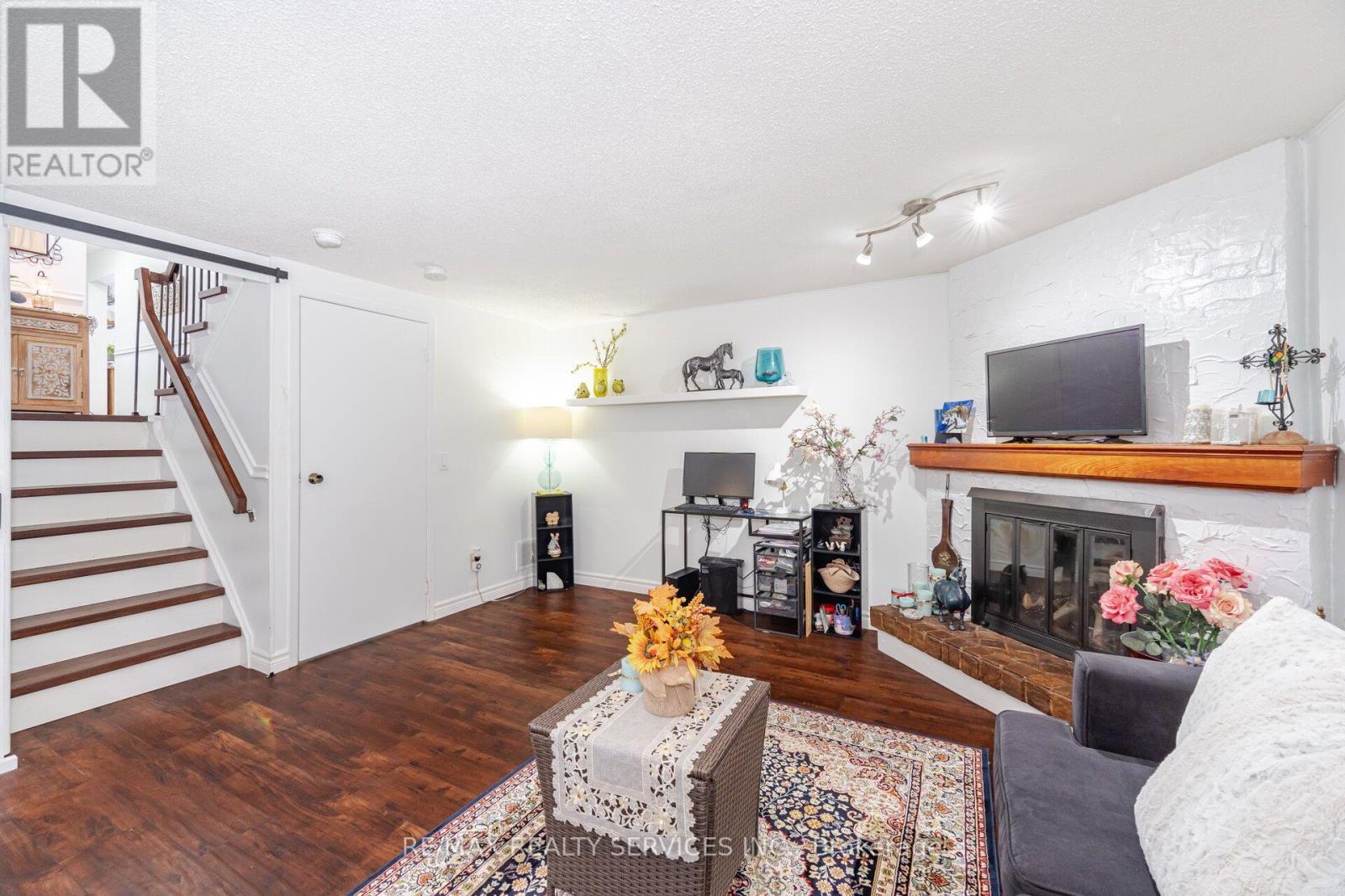 9 Pluto Drive, Brampton, Ontario  L6V 3V2 - Photo 30 - W12170660