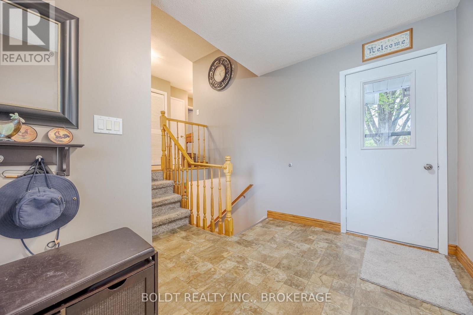 Property at 22 MERGL DRIVE image 4