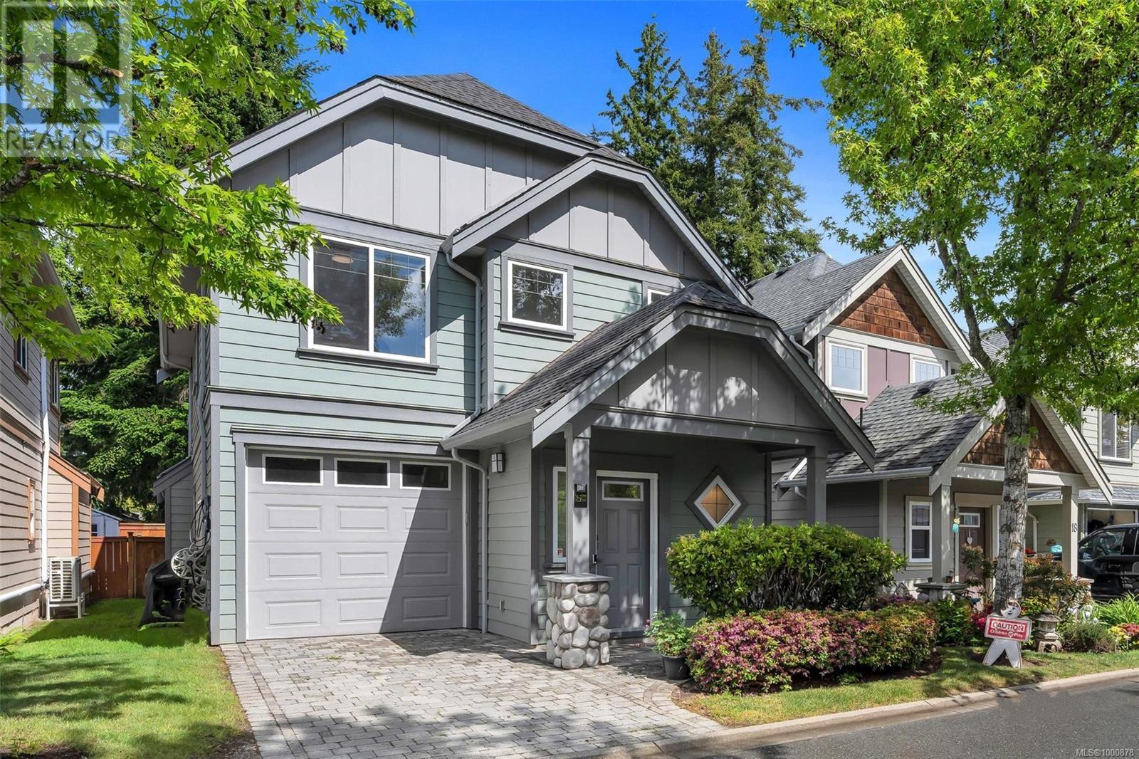 Property at 19 2210 Sooke Rd image 1