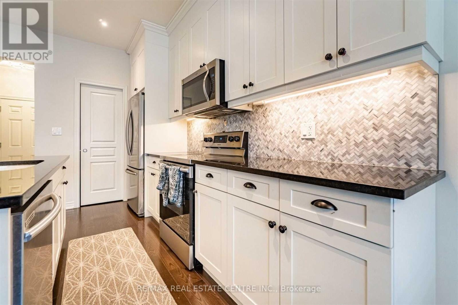 6099 Eaglewood Drive, Niagara Falls, Ontario  L2G 0A7 - Photo 13 - X12170623