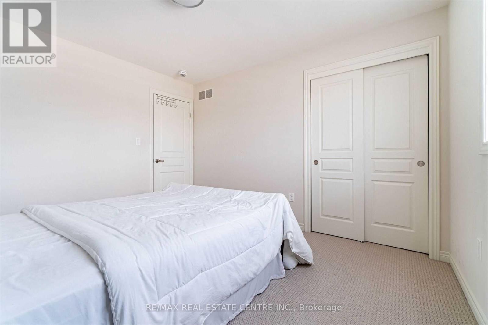 6099 Eaglewood Drive, Niagara Falls, Ontario  L2G 0A7 - Photo 19 - X12170623