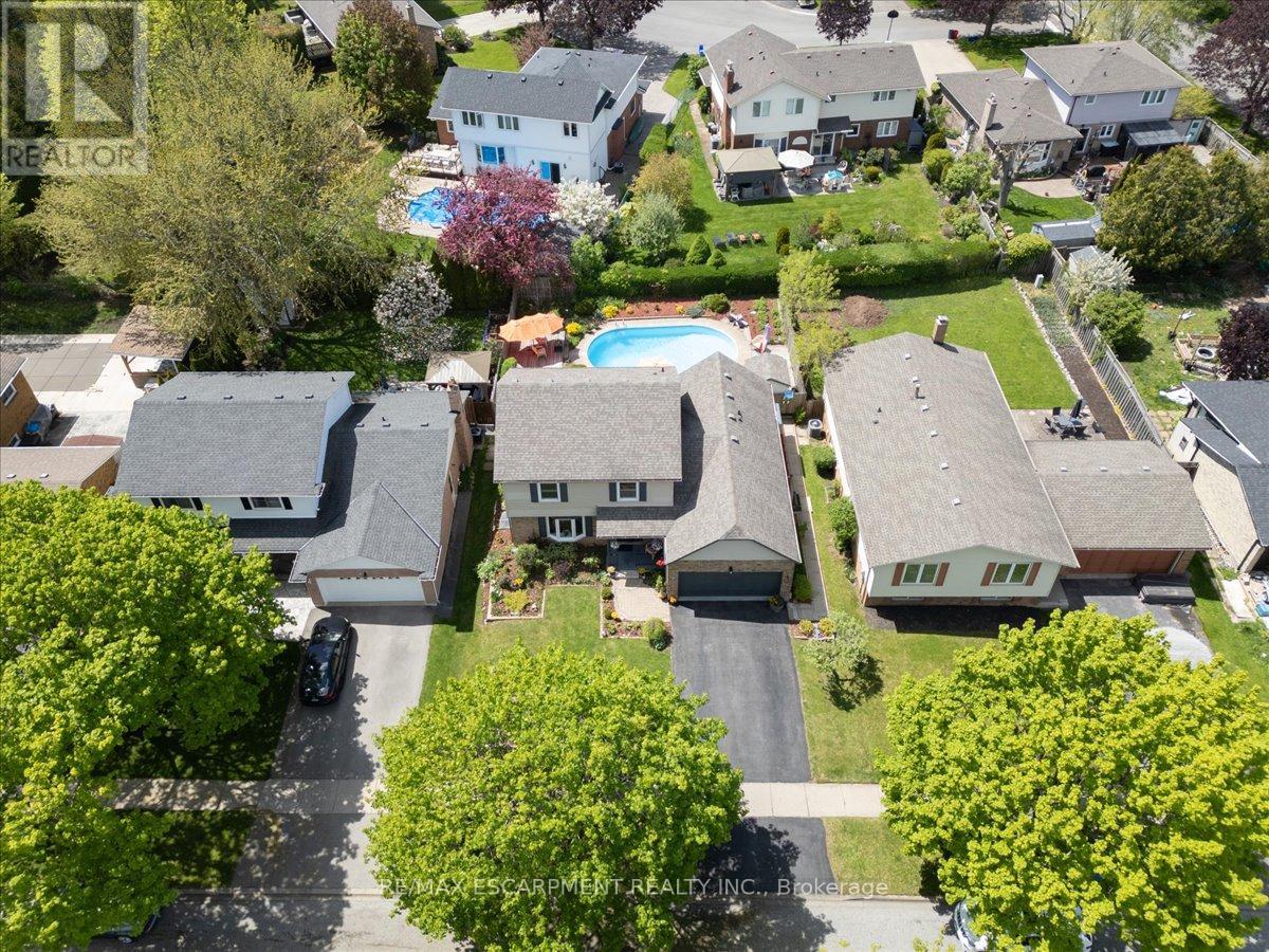19 Bal Harbour Drive, Grimsby, Ontario  L3M 4P4 - Photo 38 - X12170658