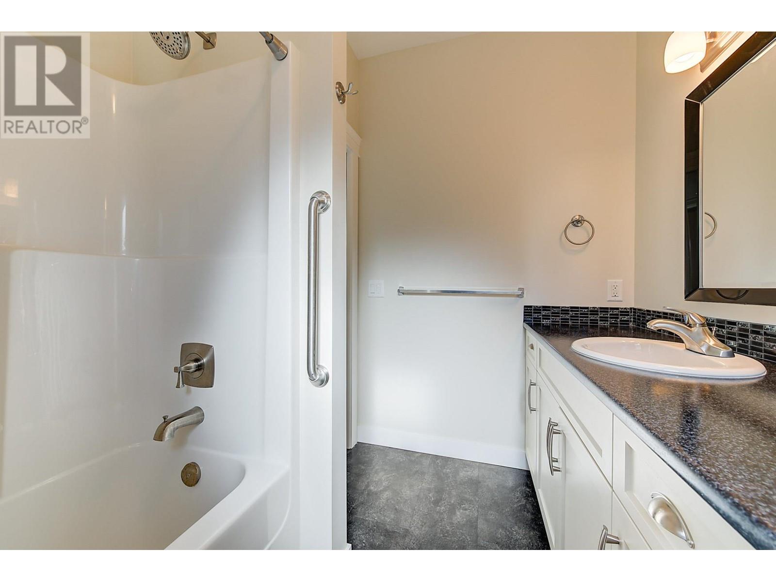 2097 Acorn Crescent, West Kelowna, British Columbia  V4T 3A5 - Photo 41 - 10349214