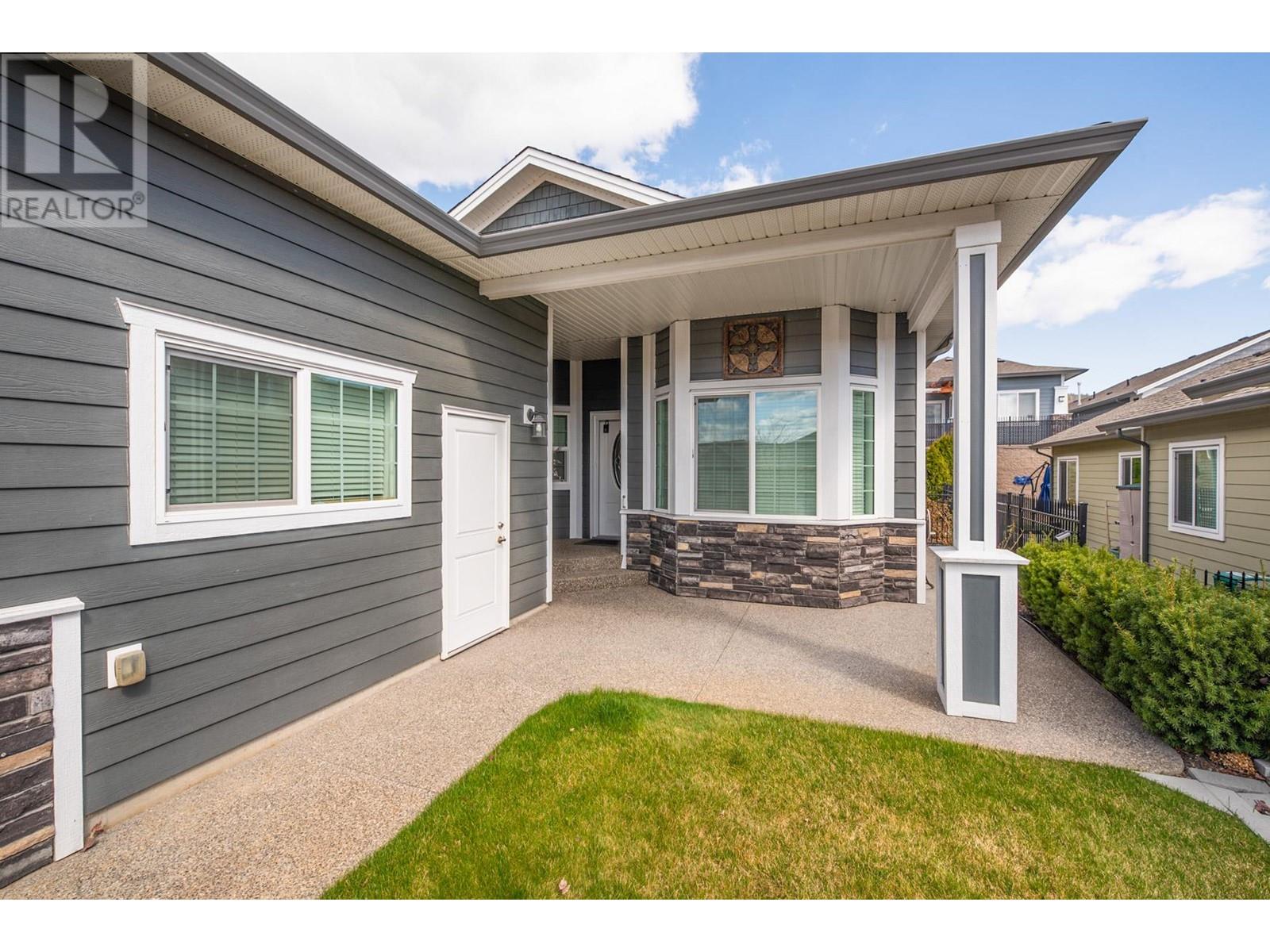 2097 Acorn Crescent, West Kelowna, British Columbia  V4T 3A5 - Photo 6 - 10349214
