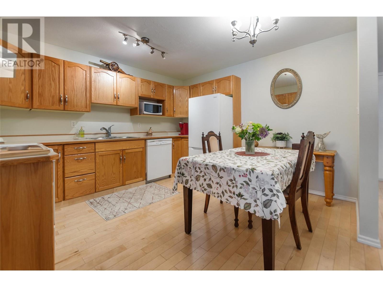 865 Main Street Unit# 104, Penticton, British Columbia  V2A 5E3 - Photo 7 - 10348891
