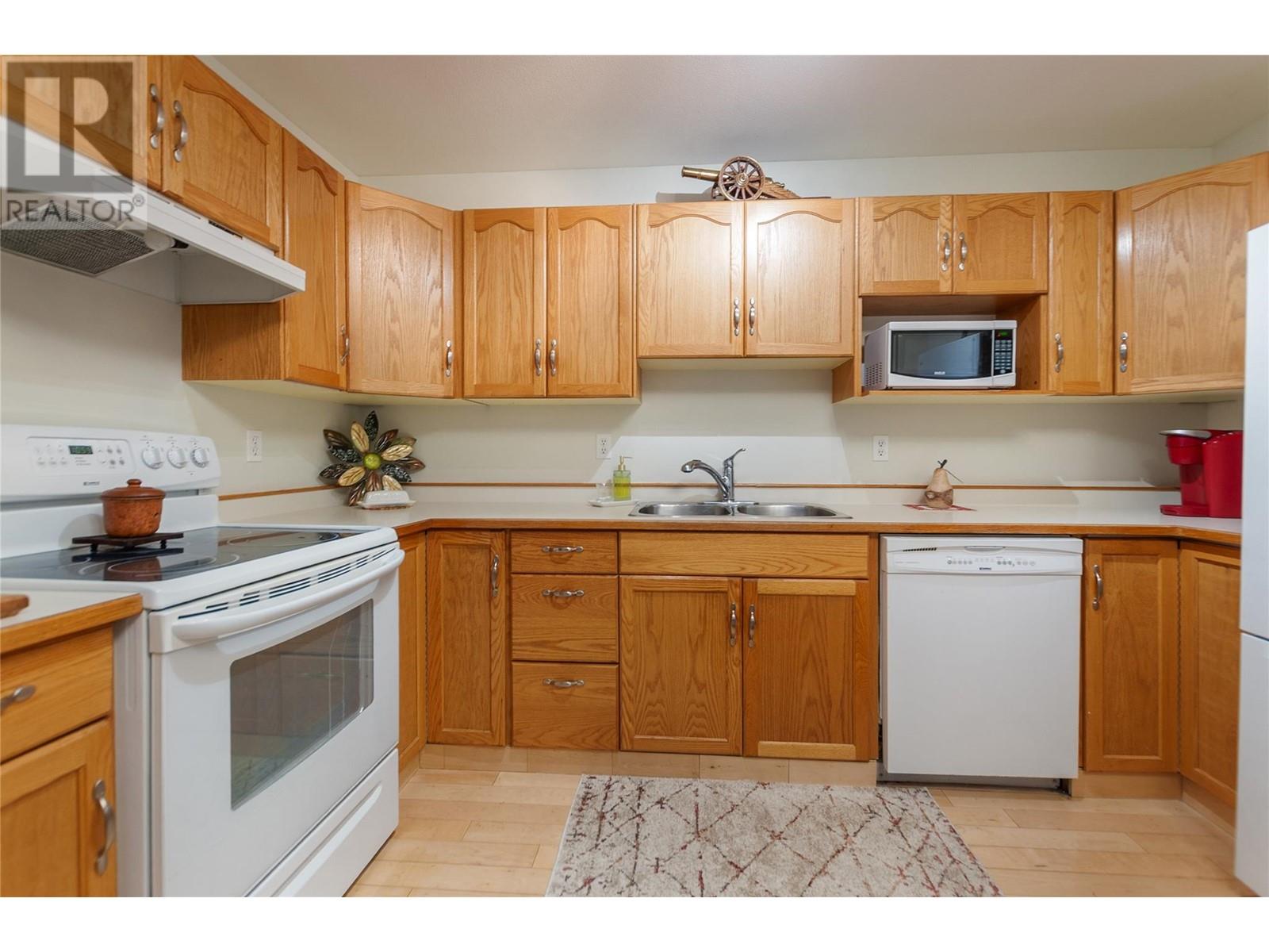 865 Main Street Unit# 104, Penticton, British Columbia  V2A 5E3 - Photo 8 - 10348891