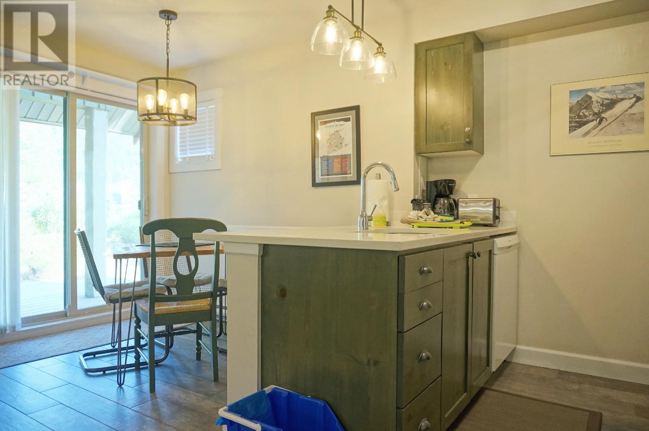 2025 GREYWOLF Drive Unit# 14, Panorama, BC V0A1T0