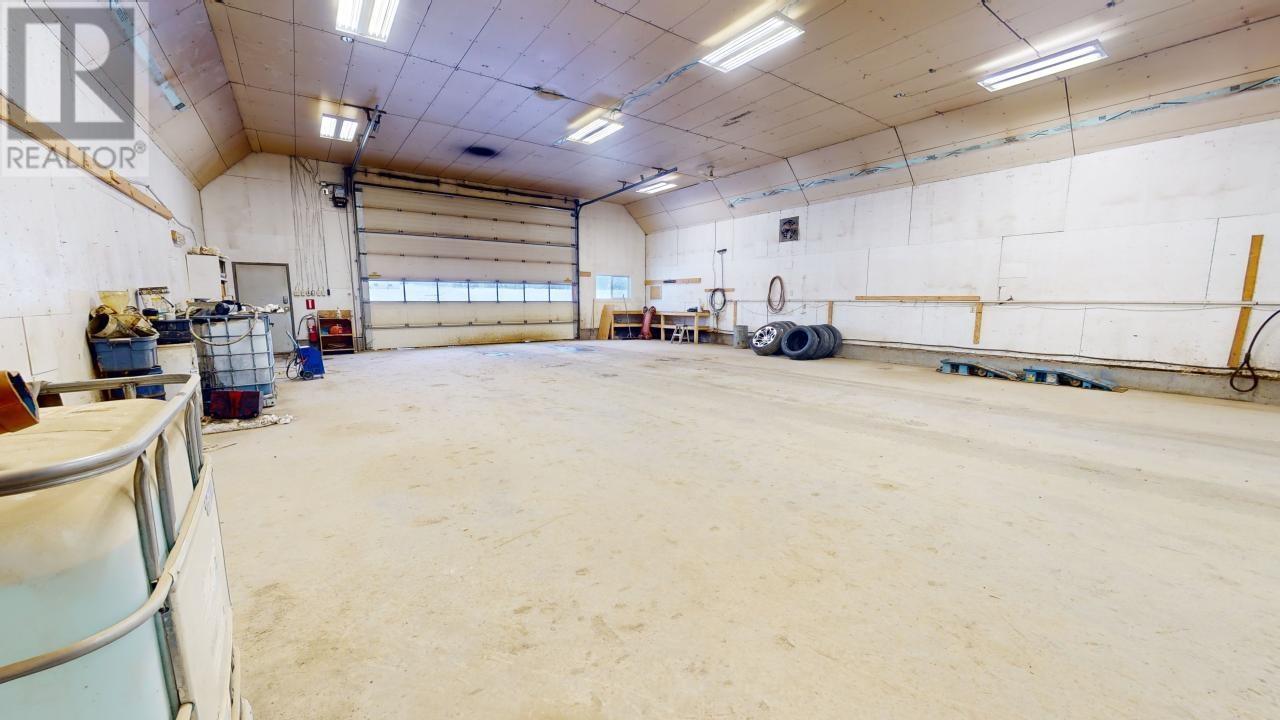 12818 West Bypass Road, Fort St. John, British Columbia  V2J 8J6 - Photo 7 - C8069452