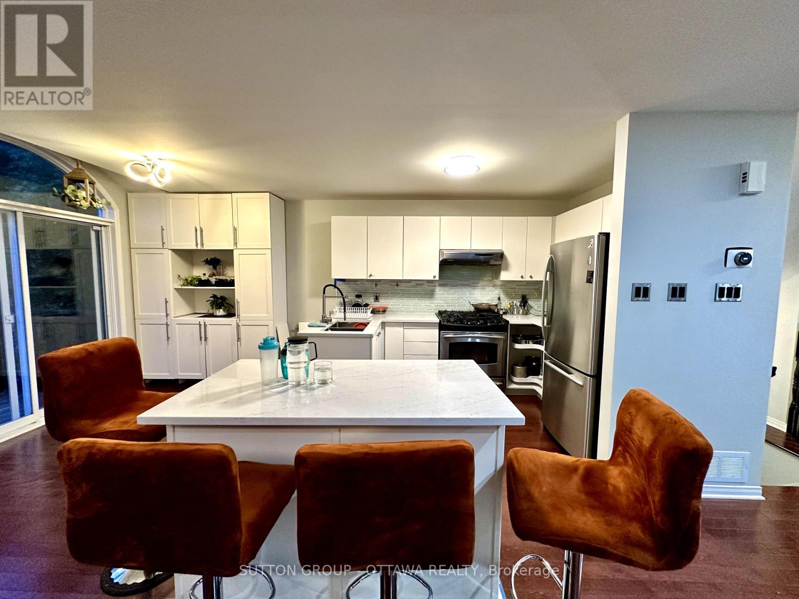 400 Citadel Crescent, Ottawa, Ontario  K2G 7E8 - Photo 10 - X12170732