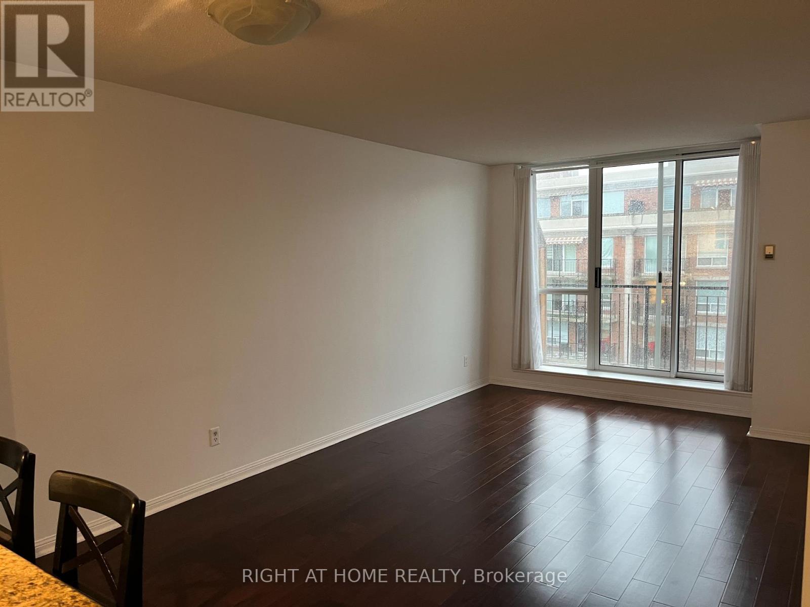 Ph1 - 3130 Yonge Street, Toronto, Ontario  M4N 2K6 - Photo 15 - C12170663