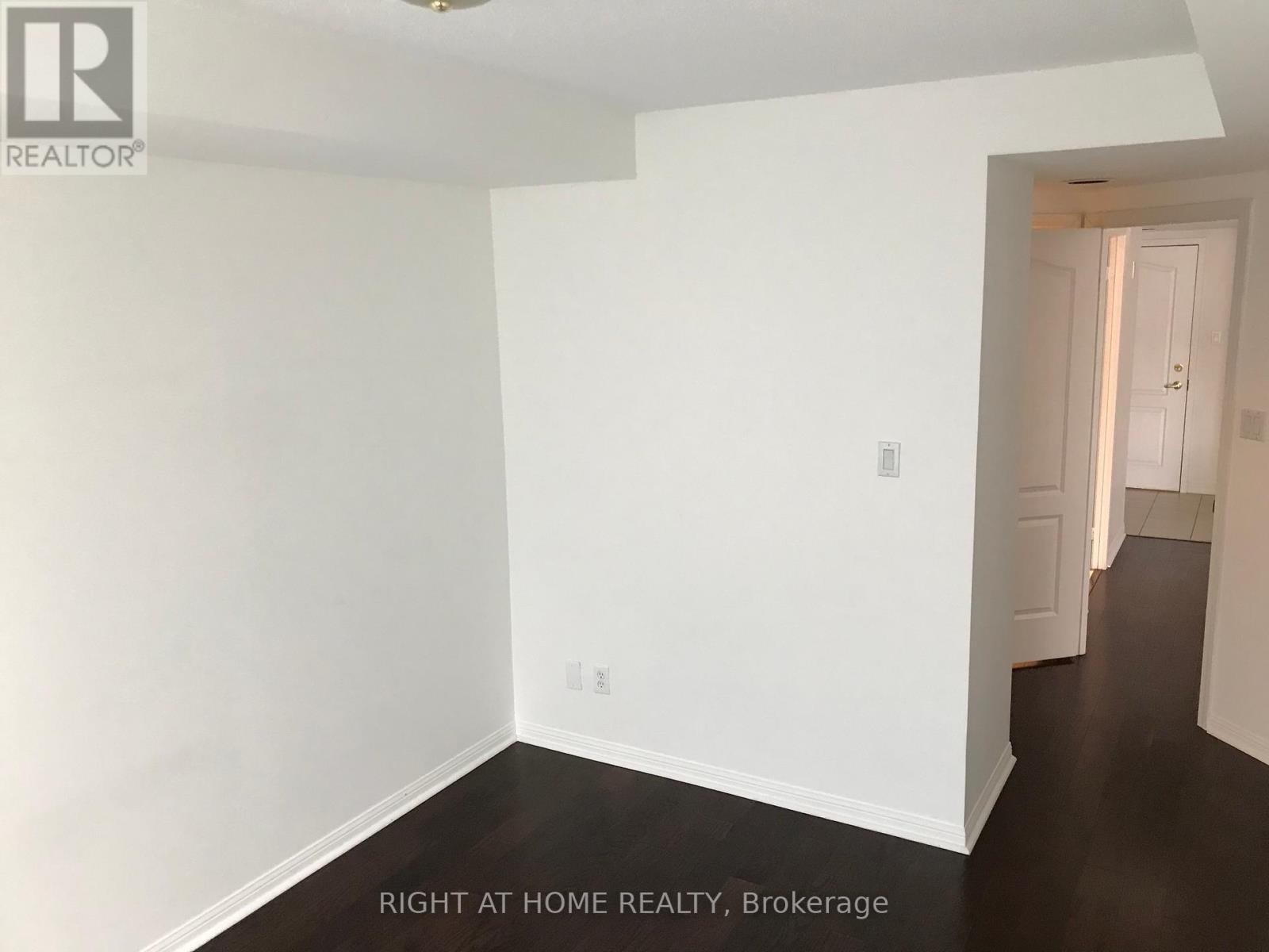 Ph1 - 3130 Yonge Street, Toronto, Ontario  M4N 2K6 - Photo 20 - C12170663