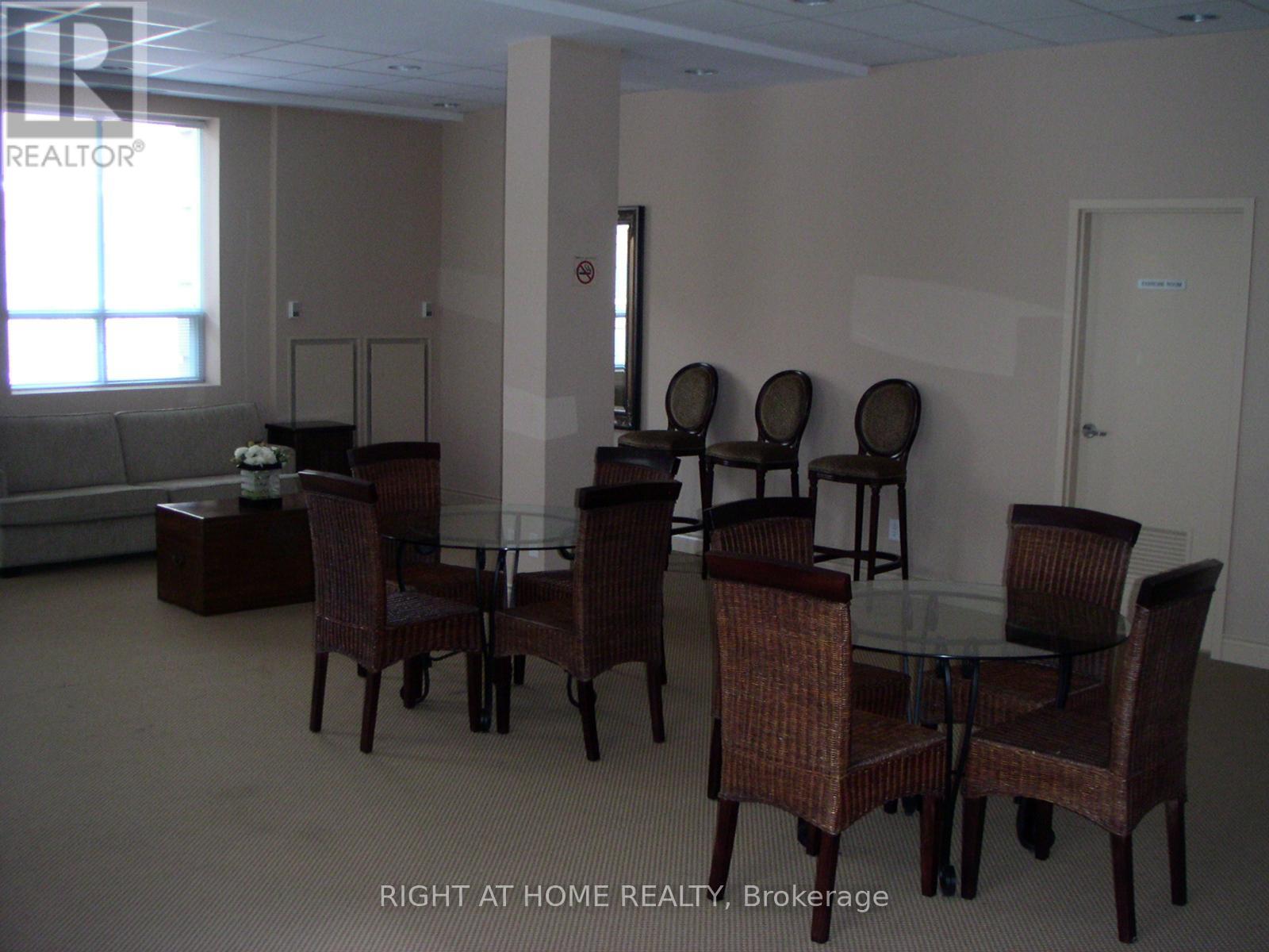 Ph1 - 3130 Yonge Street, Toronto, Ontario  M4N 2K6 - Photo 37 - C12170663
