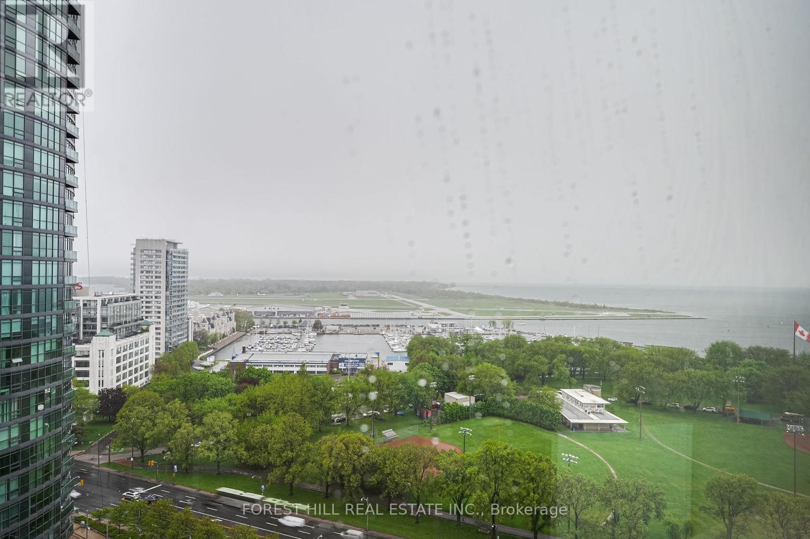2107 - 219 Fort York Boulevard, Toronto (Niagara), Ontario  M5V 1B1 - Photo 14 - C12170669