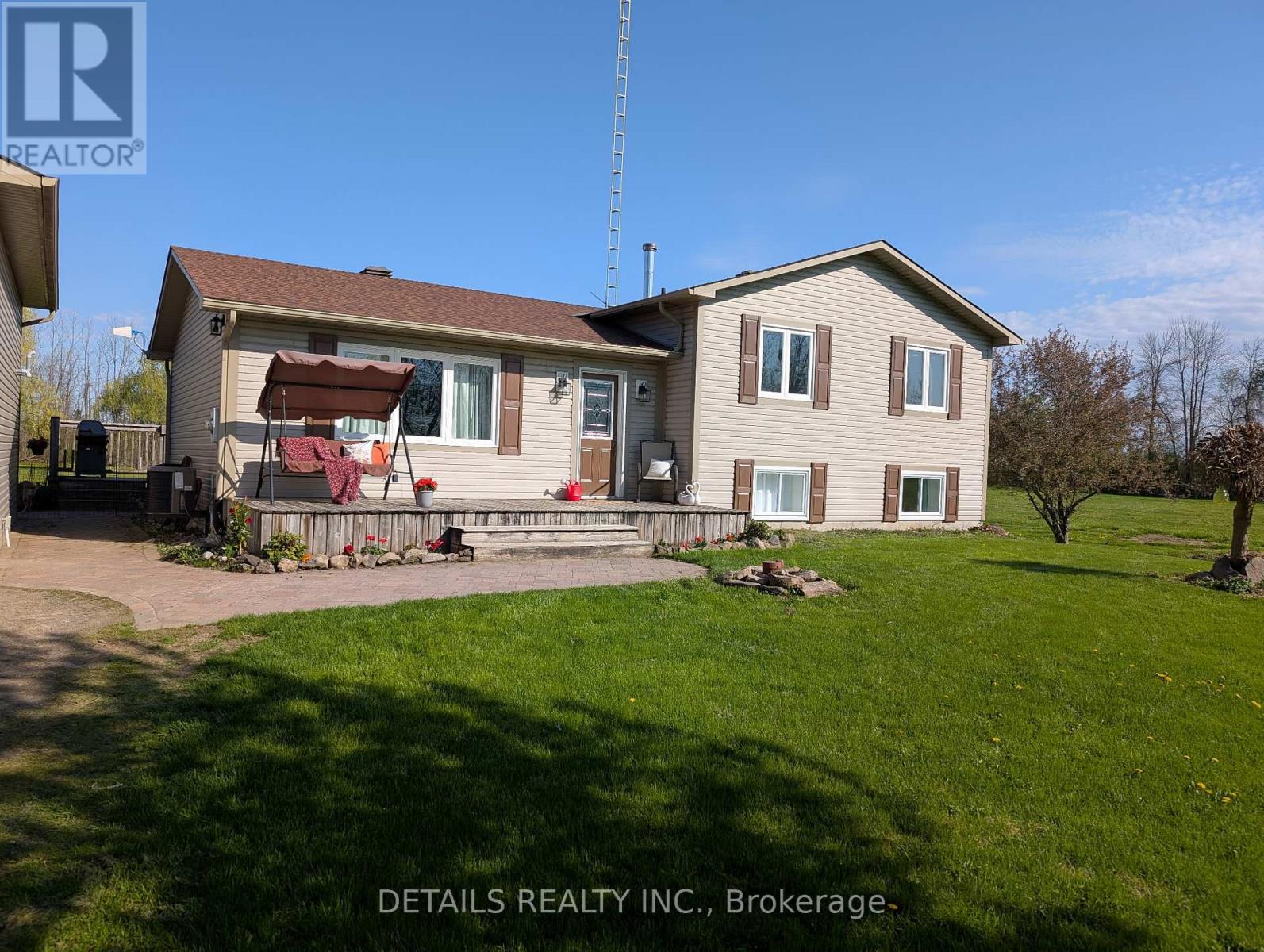10083 MCINTYRE ROAD, North Dundas, Ontario