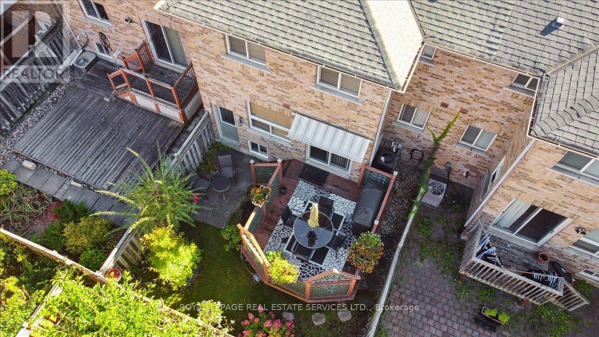 86 Nahanni Drive, Richmond Hill (Langstaff), Ontario  L4B 4L4 - Photo 35 - N12170712