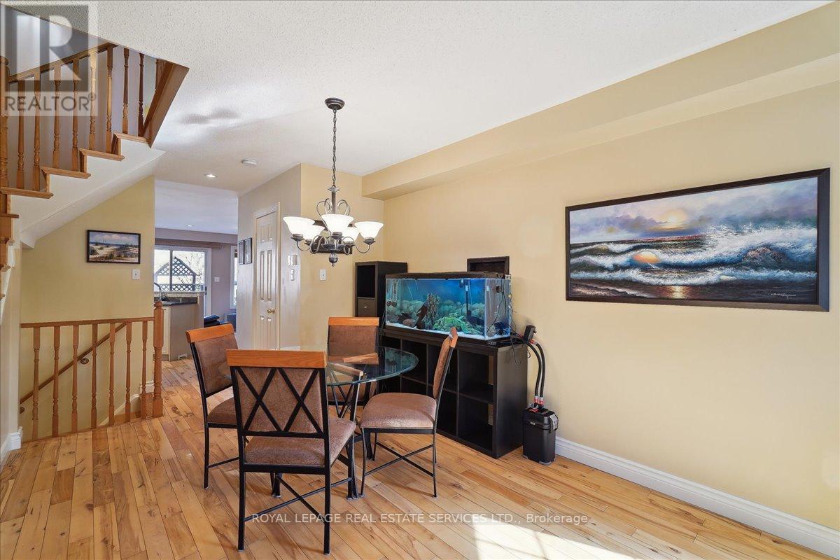 86 Nahanni Drive, Richmond Hill (Langstaff), Ontario  L4B 4L4 - Photo 7 - N12170712