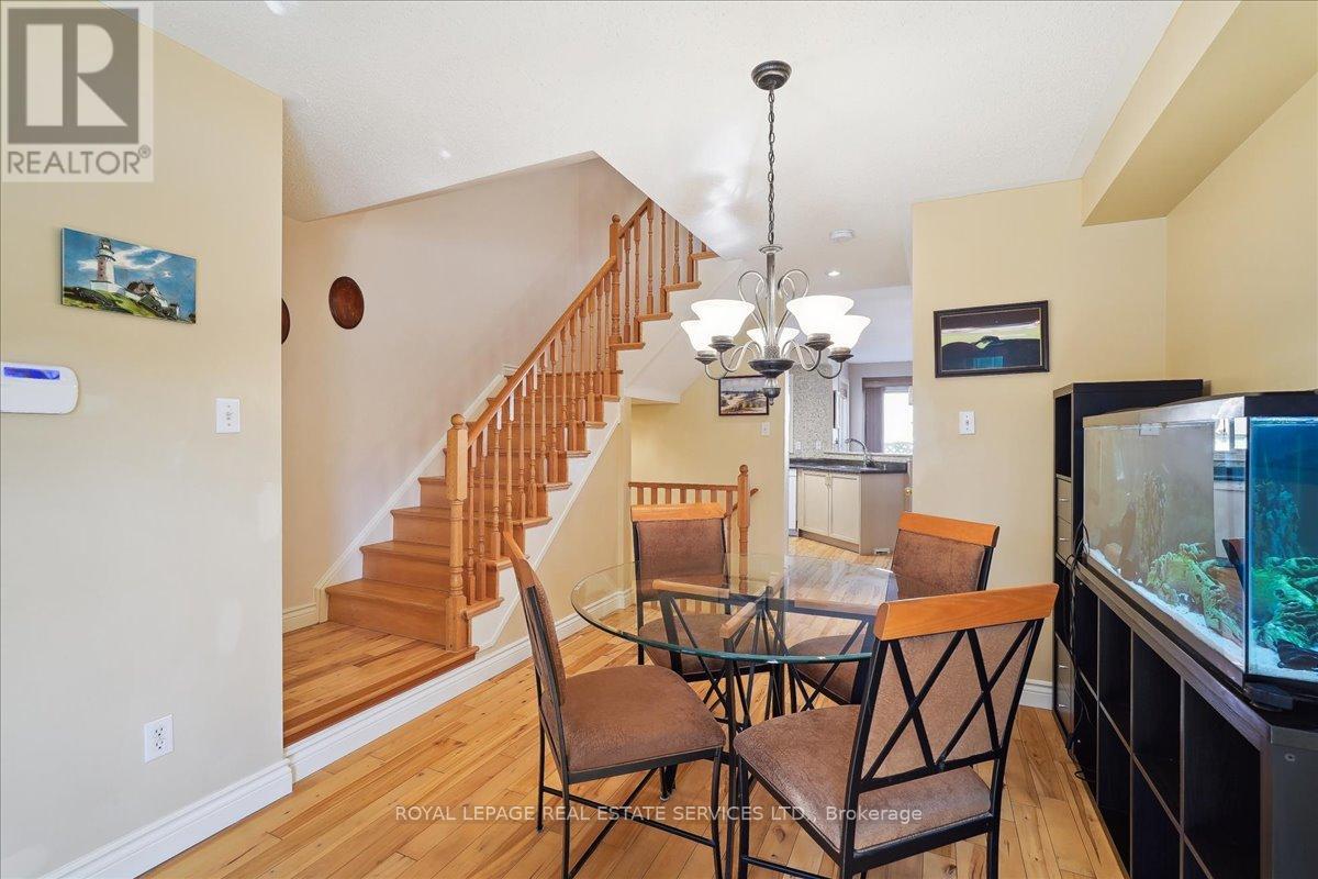 86 Nahanni Drive, Richmond Hill (Langstaff), Ontario  L4B 4L4 - Photo 9 - N12170712