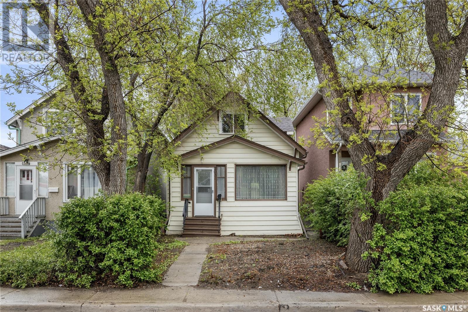 2031 Wallace STREET, regina, Saskatchewan