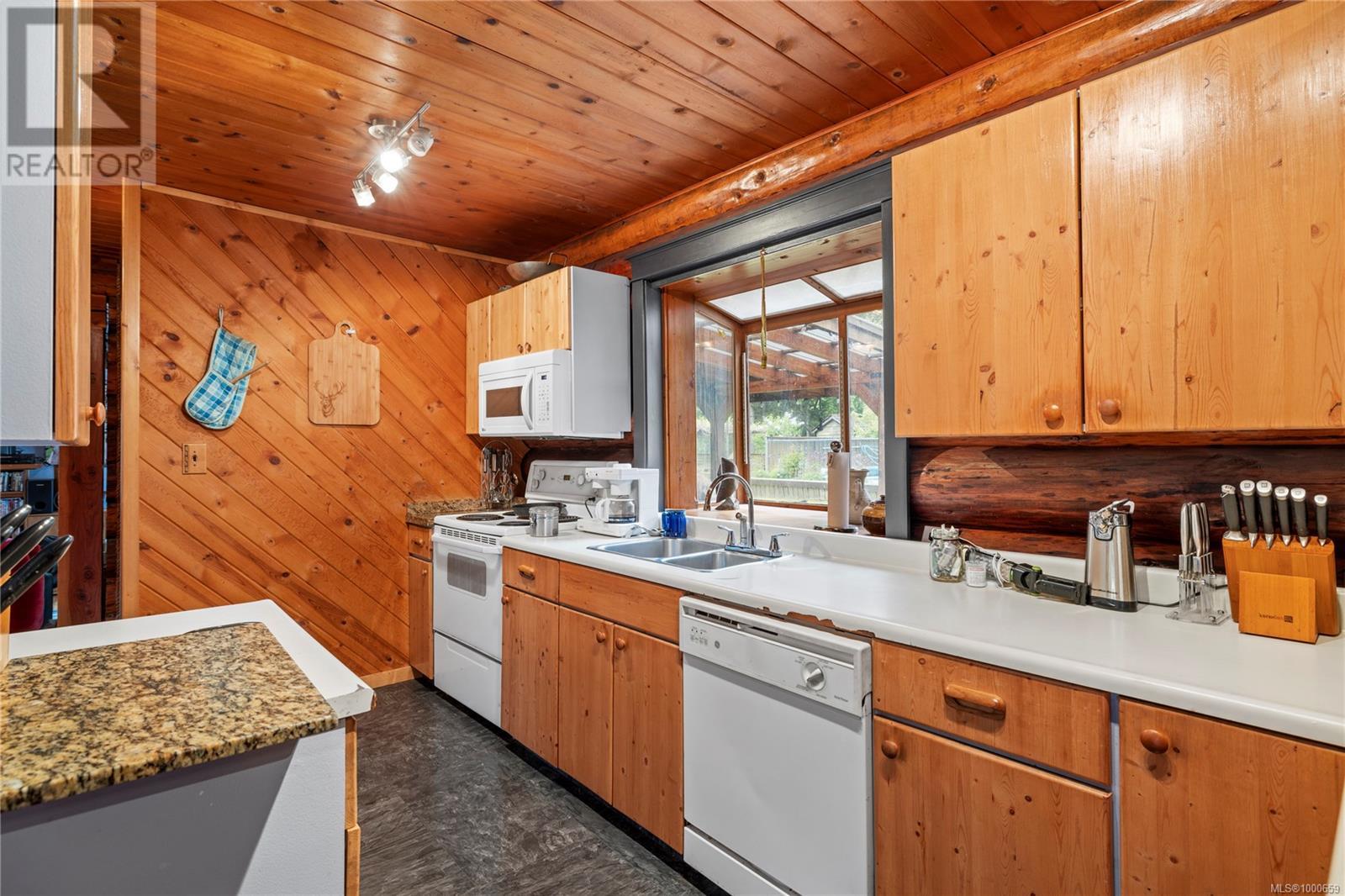 2135 Sun King Rd, Coombs, British Columbia  V0R 1M0 - Photo 16 - 1000659