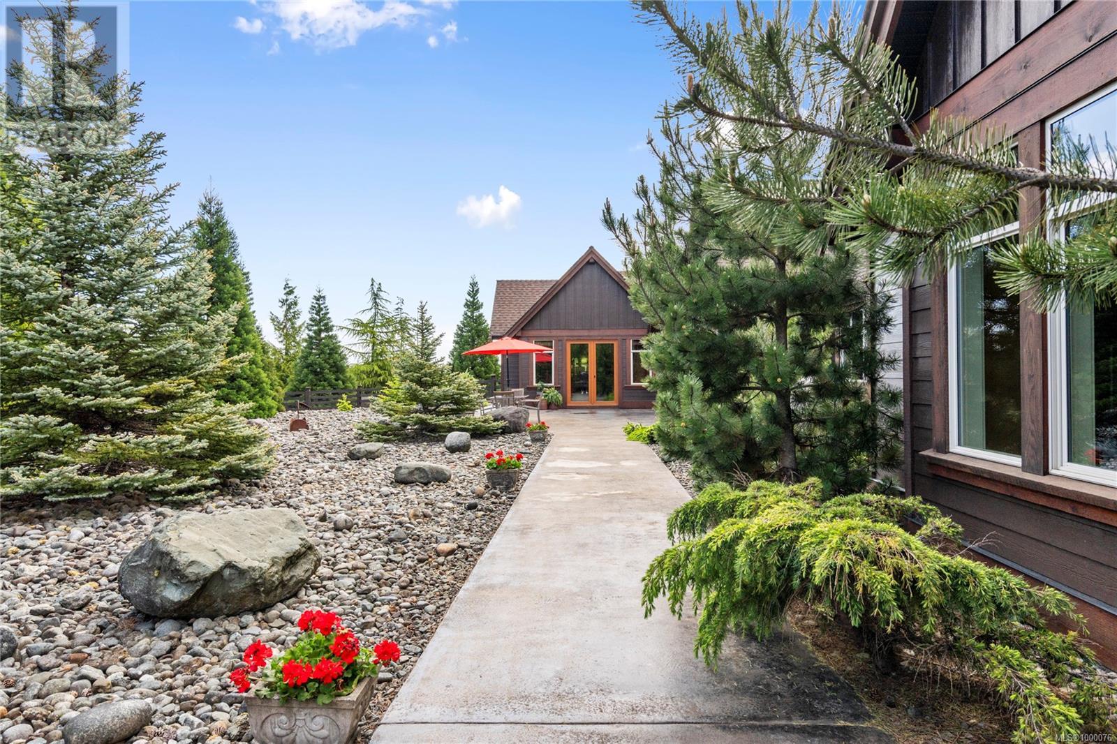 Property at 3237 Ridgeview Pl image 4