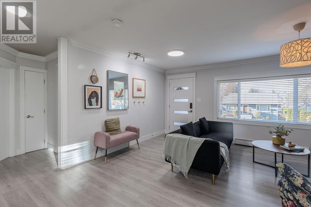 Property at 246 OSBORNE AVENUE image 5