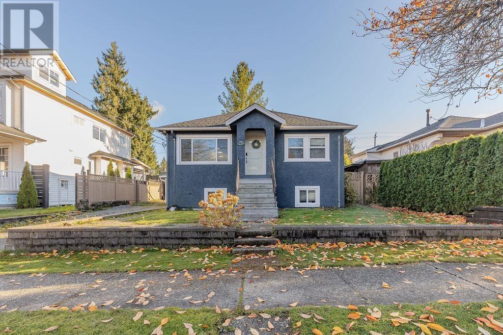 Property at 246 OSBORNE AVENUE image 1