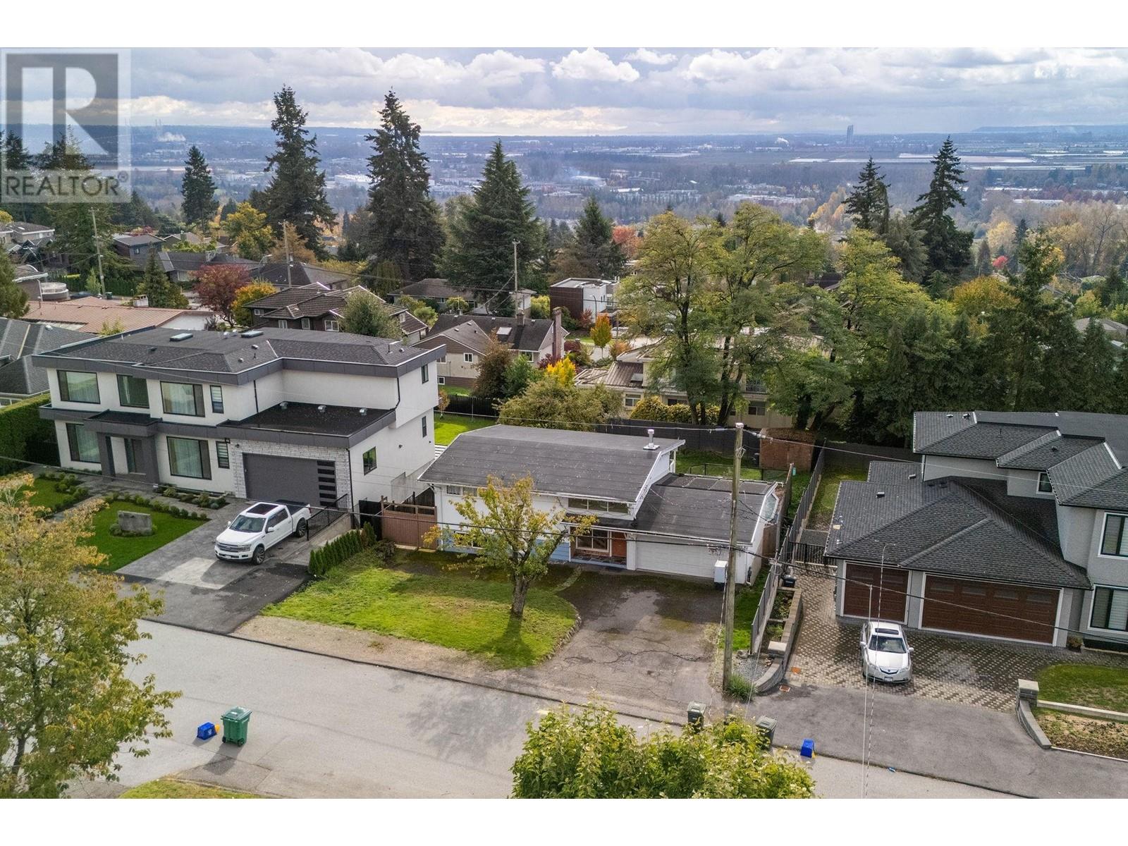 Property at 4150 IRMIN STREET image 5