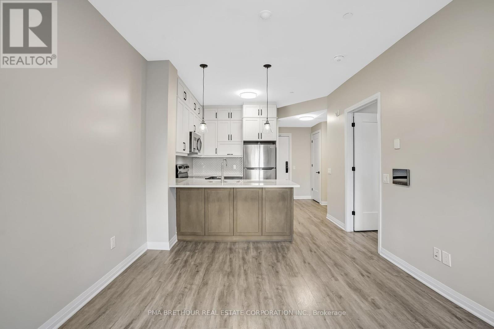 101 - 50 Kaitting Trail, Oakville, Ontario  L6M 5N3 - Photo 16 - W12170687