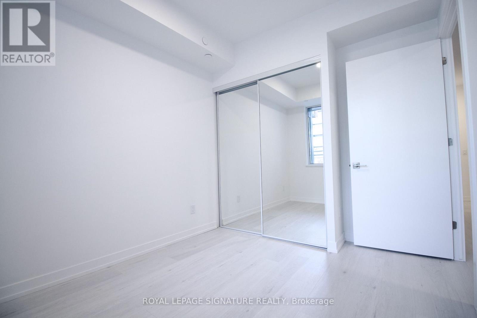 201 - 2501 Saw Whet Boulevard, Oakville (Ga Glen Abbey), Ontario  L6M 5N2 - Photo 17 - W12170727