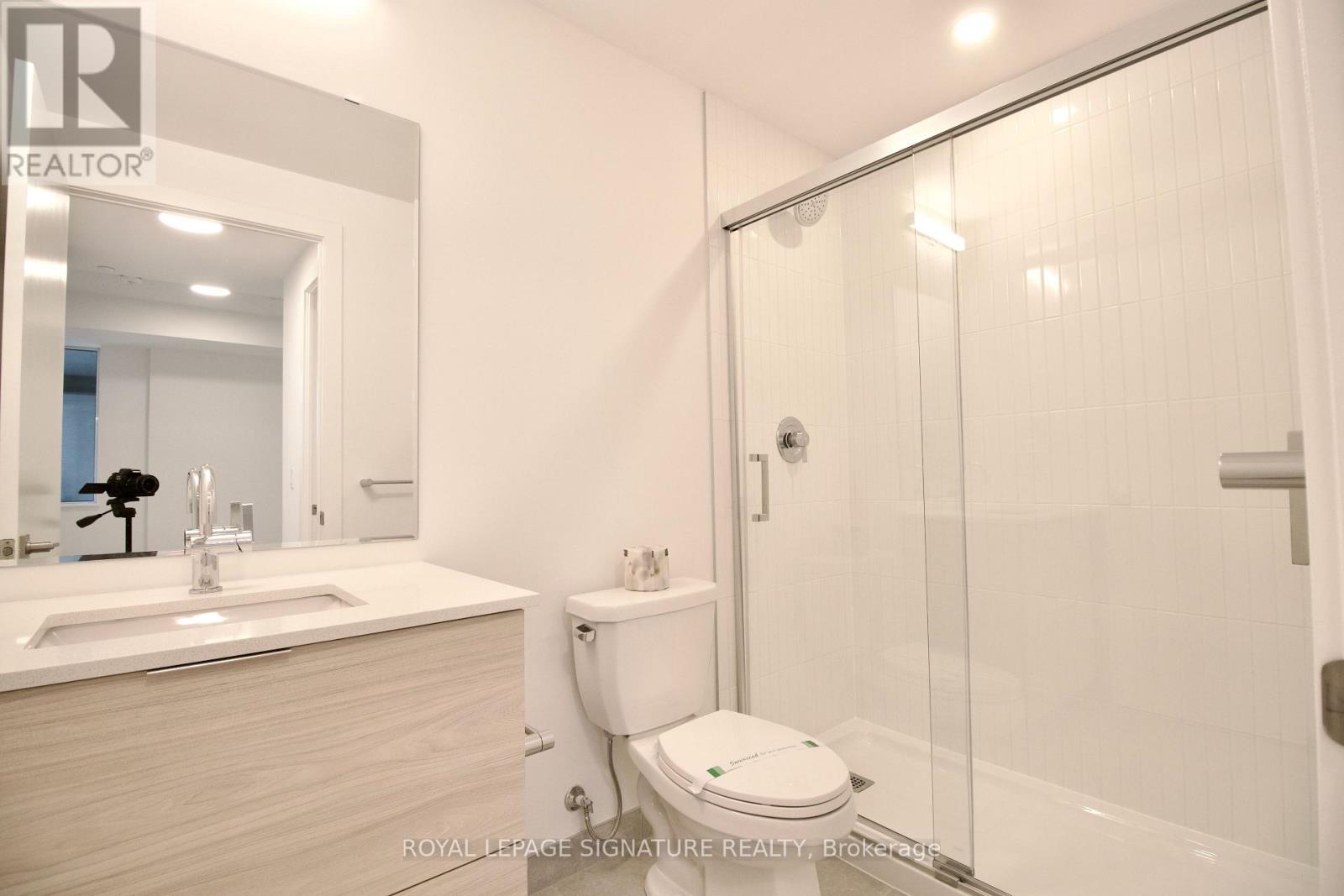 201 - 2501 Saw Whet Boulevard, Oakville (Ga Glen Abbey), Ontario  L6M 5N2 - Photo 21 - W12170727
