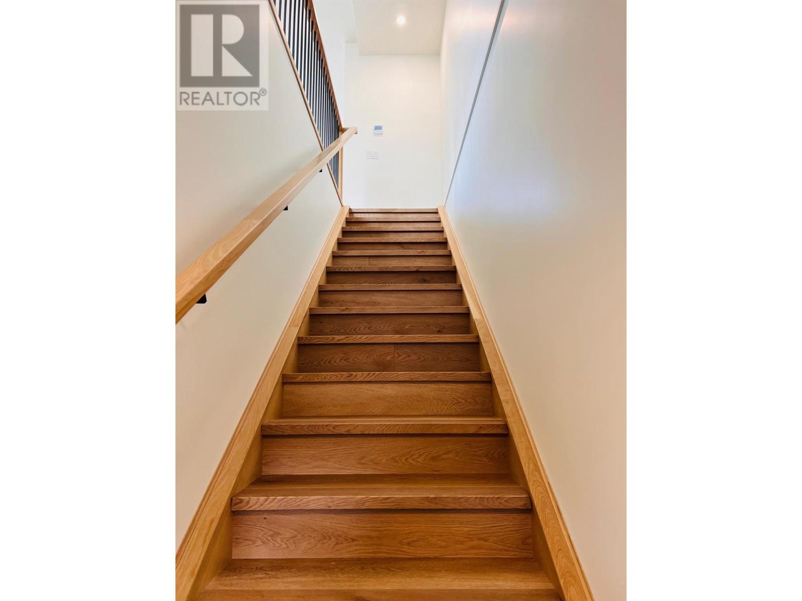 510 14TH Street Unit# 401, Invermere, BC V0A1K0