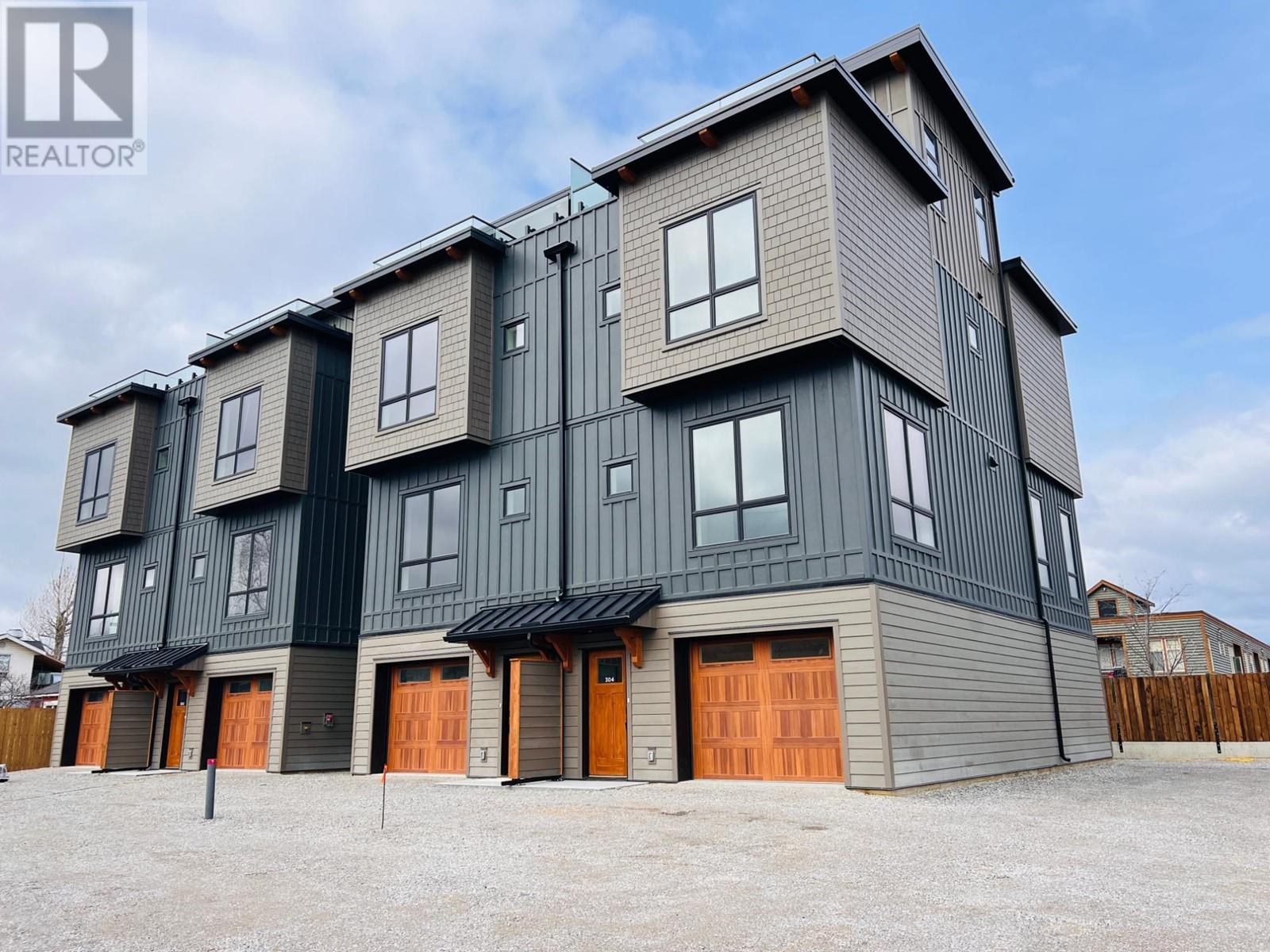510 14TH Street Unit# 401, Invermere, BC V0A1K0