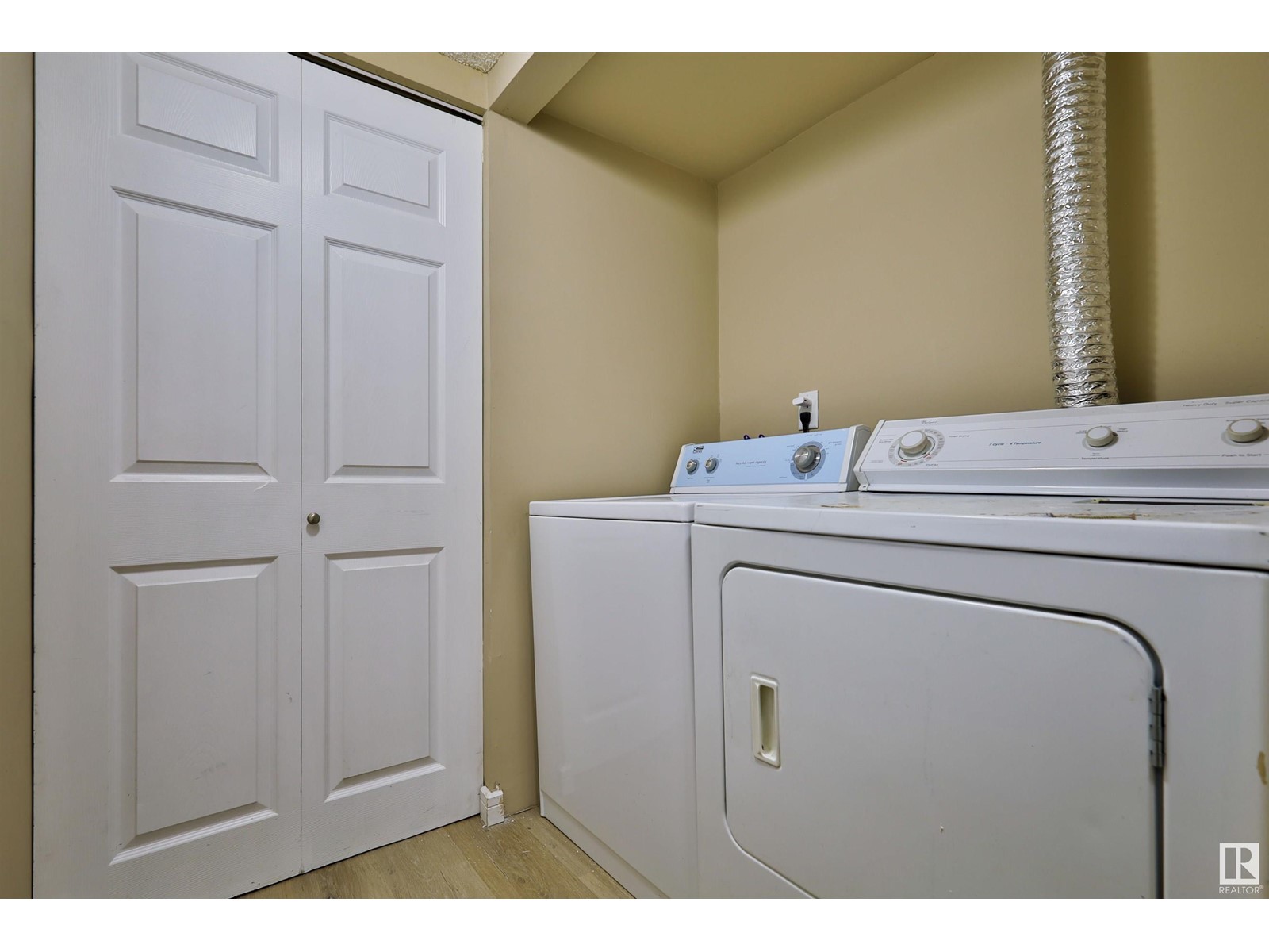 11a Meadowlark Vg Nw, Edmonton, Alberta  T4R 5X3 - Photo 14 - E4438297