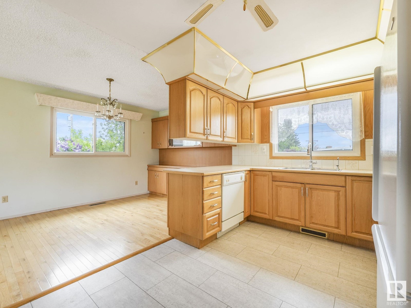 7847 135a Av Nw, Edmonton, Alberta  T5C 2J4 - Photo 17 - E4438299
