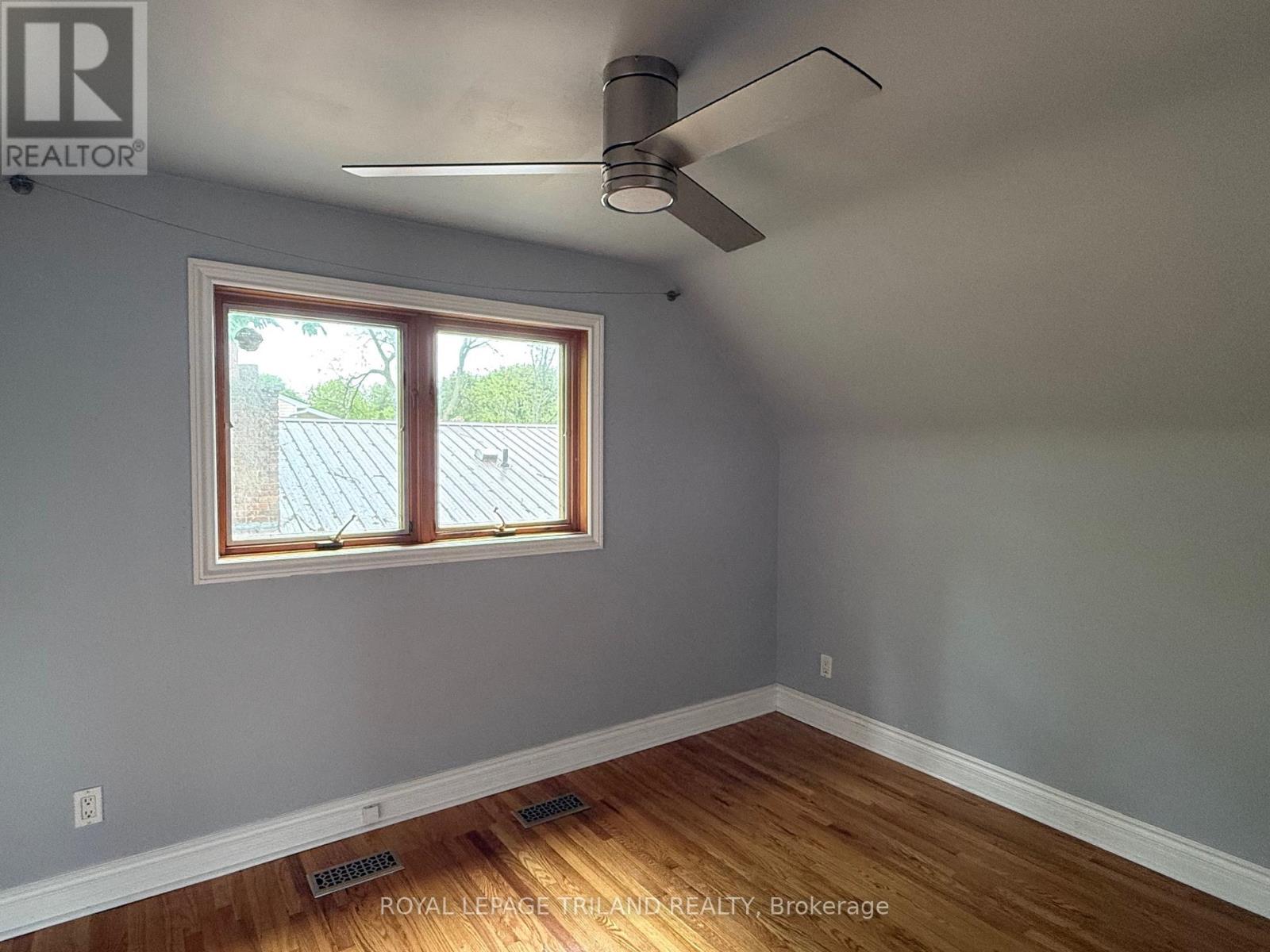 904 Willow Drive, London South, Ontario  N6E 1P1 - Photo 20 - X12147436