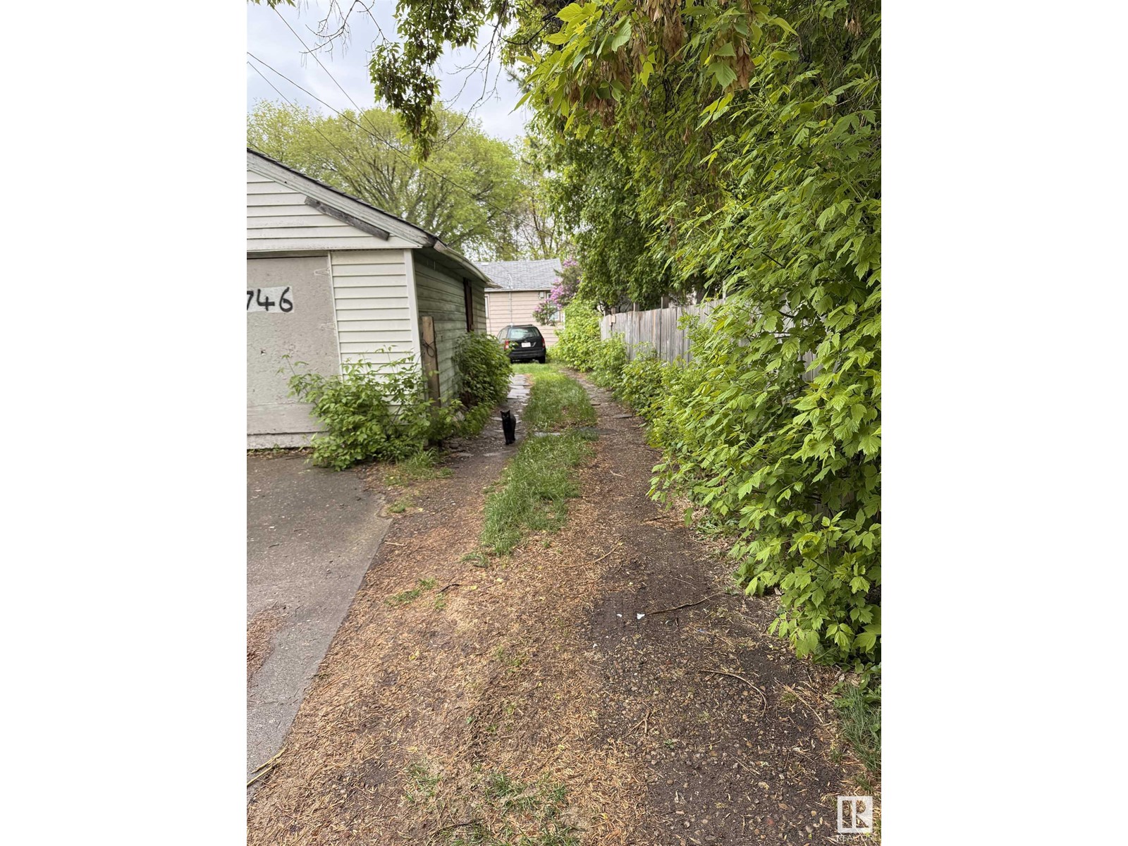 Property at 12746 116 ST NW image 3
