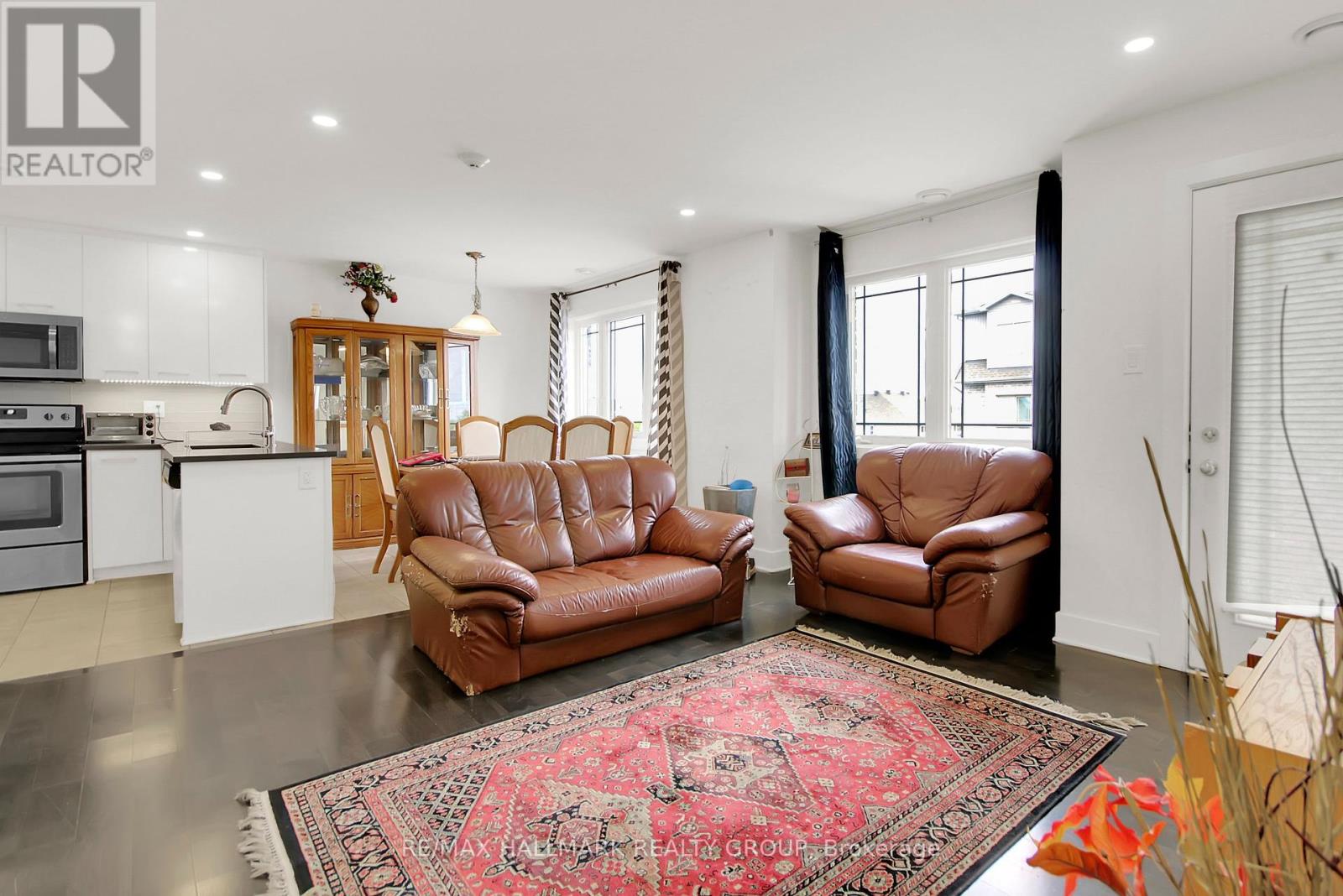 10 - 340 Tribeca Private, Ottawa, Ontario  K2J 6B4 - Photo 19 - X12170763